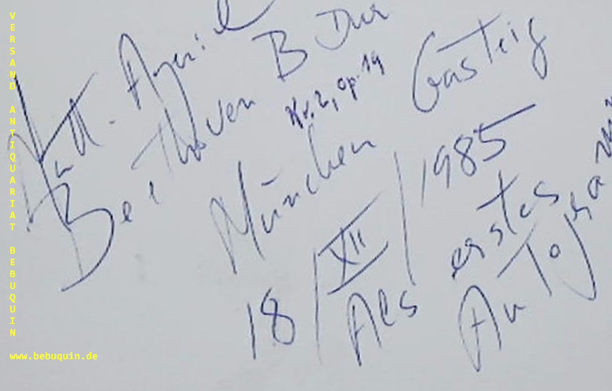 ARGERICH, Martha (Pianistin): - eigenhndig signierte und datierte Autogrammkarte. Beethoven B Dur. Als erstes Autogramm.